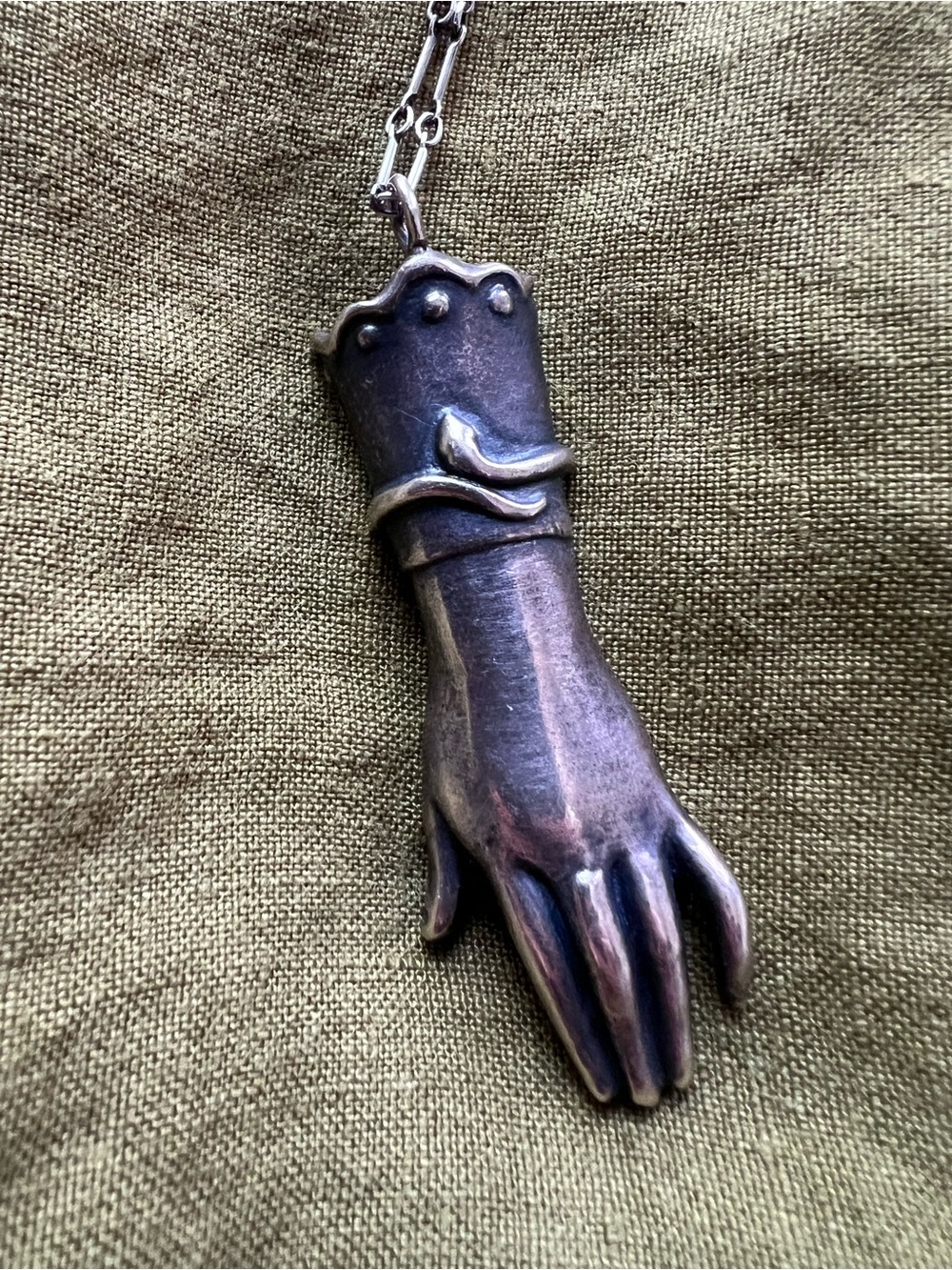 Bloodmilk Jewels The Medium - Large Victorian Hand Necklace - Picture 3 of 6